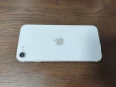 Apple iPhone SE 第2世代 64GBのサムネイル