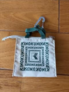 【美品】KINOKUNIYA ミニミニバッグ 定番カラーのベージュ/グリーンのサムネイル
