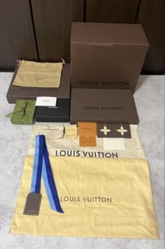ハイブランド多数】ショッパー・空箱 まとめ売りVUITTON CHANELなど