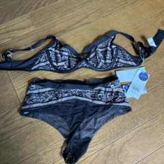 CREATED BY LIV TYLER ブラジャーショーツセット Mのサムネイル