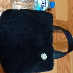 モコモコ黒バッグハンドメイドのサムネイル