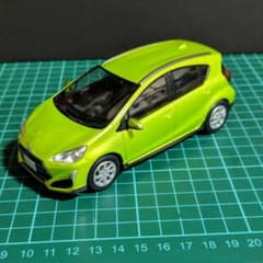 トヨタカラーサンプルのサムネイル