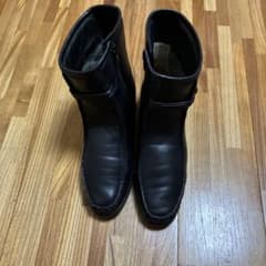銀座ヨシノヤ　ショートブーツ　黒のサムネイル