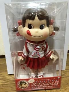ペコちゃん人形のサムネイル