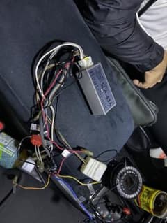 17クラウンマルチ無し車用　ビートソニックのサムネイル