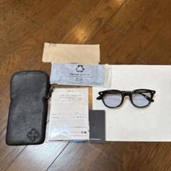 m56900051182_1.jpg?1745144957