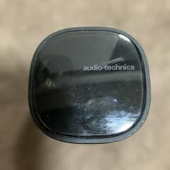 audio-technica ワイヤレスイヤホン 本体と充電ケーブル　片耳のみのサムネイル