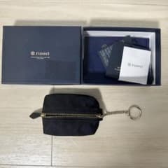 russet 小物入れのサムネイル
