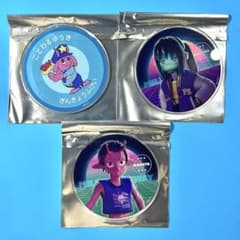 m56923119750_1.jpg?1760098440