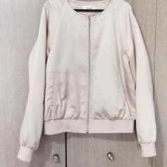 ☆mie様専用☆Techichi　ブルゾン　ベージュ　美品のサムネイル