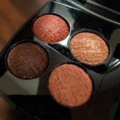 シャネルレキャトルオンブルツイード03 TWEED FAUVE 限定版のサムネイル