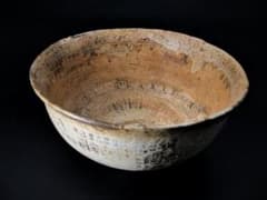 【 三島茶碗 寅字 】 蘇州窯 石香造 共箱付 古陶磁/骨董/古玩 三島茶碗 寅字 】 蘇州窯 石香造 共箱付 古陶磁/骨董/古玩 - メルカリ