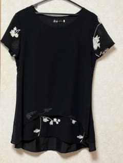 刺繍入り黒　半袖チュニックのサムネイル