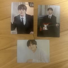 公式トレカ　BTS Vのサムネイル