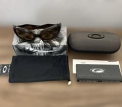 OAKLEY MONSTER DOGGLE フレームカラーべっ甲　箱・ケース付き OAKLEY MONSTER DOGGLE フレームカラーべっ甲 箱・ケース付き - メルカリ