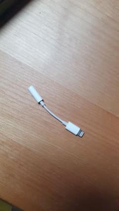 iPhone純正の変換アダプタのサムネイル