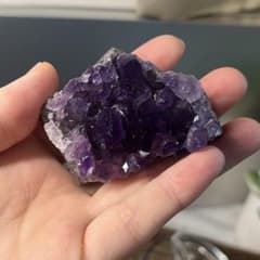 紫影のひとかけら｜ウルグアイ産 アメジスト 原石クラスター(98g／台座