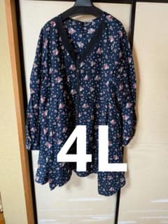 大きいサイズ 4L 花柄 チュニックのサムネイル