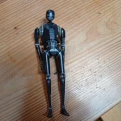 ローグワン k-2so　可動式フィギュア 黒 約20センチ