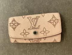 Louis Vuitton キーケース ピンクのサムネイル
