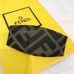 極美品✨FENDI ズッカ バレッタ キャンバス FF柄 ロゴ 黒×茶色のサムネイル