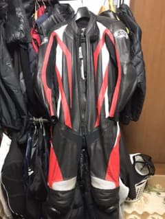 ライダーススーツ(革つなぎ)のサムネイル