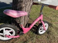 キックバイク Kickster ストライダー ピンク バランスバイクのサムネイル