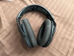 Sennheiser オーバーイヤーヘッドホン ブラック HD569のサムネイル