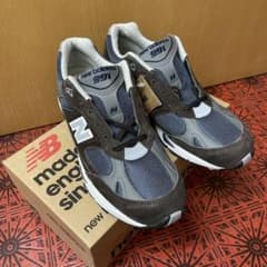 【値下げ】【新品未使用】New Balance M991 BNG 9D 27cmのサムネイル