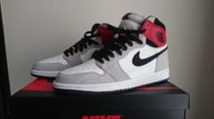 NIKE AIR JORDAN 1 LIGHT SMOKE GREY 28.5のサムネイル