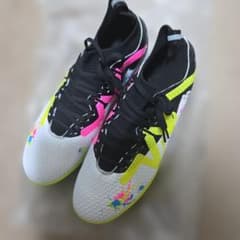 サッカーシューズ スパイク 42サイズ マルチカラー 26.5cmのサムネイル