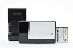 富士フィルム FinePix Z100 fd ホワイト＆ブラック 現状品 カメラ
