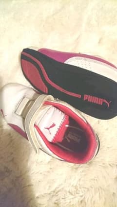 PUMA キッズシューズのサムネイル