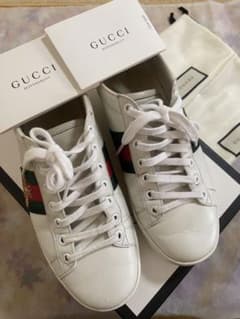 GUCCI スニーカーのサムネイル