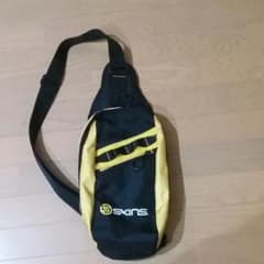 ボディバッグ ショルダーバッグのサムネイル