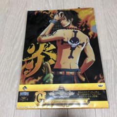 ワンピース　1番くじ　クリアファイルのサムネイル