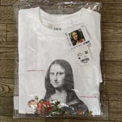【新品タグ付き】ユニクロ　UT ルーブル美術館コラボモナリザ　Mサイズのサムネイル