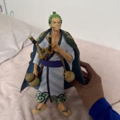 ワンピース ゾロ フィギュアのサムネイル