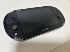 PS Vita 本体 PCH-2000 カーキのサムネイル