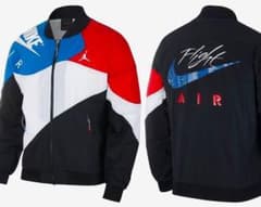 新品同様　AJ4 レガシー　US S ジョーダン  ジャケットのサムネイル