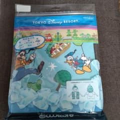 新品未開　ディズニーリゾート　冷感タオルのサムネイル