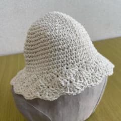 ハンドメイド ヒラヒラキッズ帽子のサムネイル