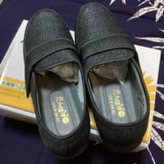 たんぽぽ日和（びより）　24.0~24.5cm（LL）　ブラックのサムネイル