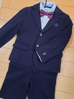 男の子 スーツのサムネイル
