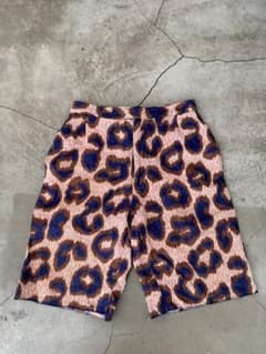 ヴィヴィアン　アニマル柄ショートのサムネイル