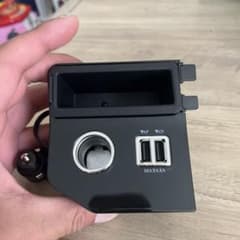 60系ハリアー用パーツ USB電源コンソールSY-HR2簡単USB設置 専用のサムネイル
