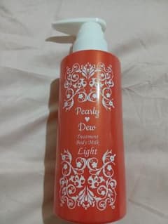 Pearly Dew 美ボディトリートメントミルクLightα 260mL - メルカリ