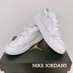 【値下げ！】NIKE JORDAN 1 LOW ALT ♡ スニーカー　17cmのサムネイル