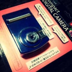 コンパクトデジタルカメラのサムネイル