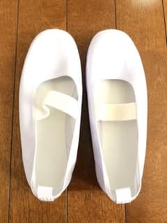 いろは様専用　新品 上履き バレーシューズ ビニール製 21.5 白のサムネイル